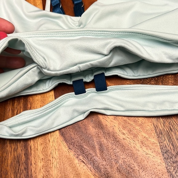 HANDFUL BRAND WORK OUT BRA LARGE - Picture 3 of 13